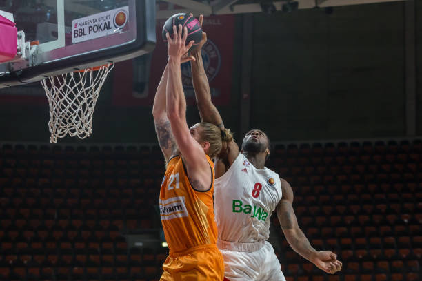 在竞技层面 在竞技层面